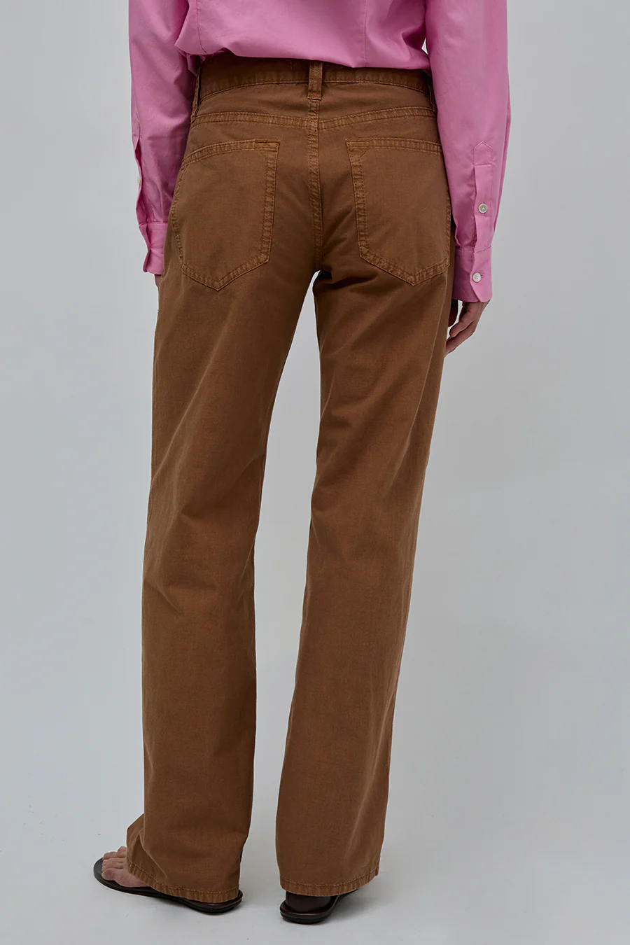 6397 Slim Bootcut Trouser in Tawny - Image 5