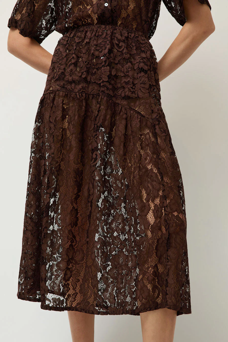 A Bronze Age Field Skirt in Americano Lace - Image 3