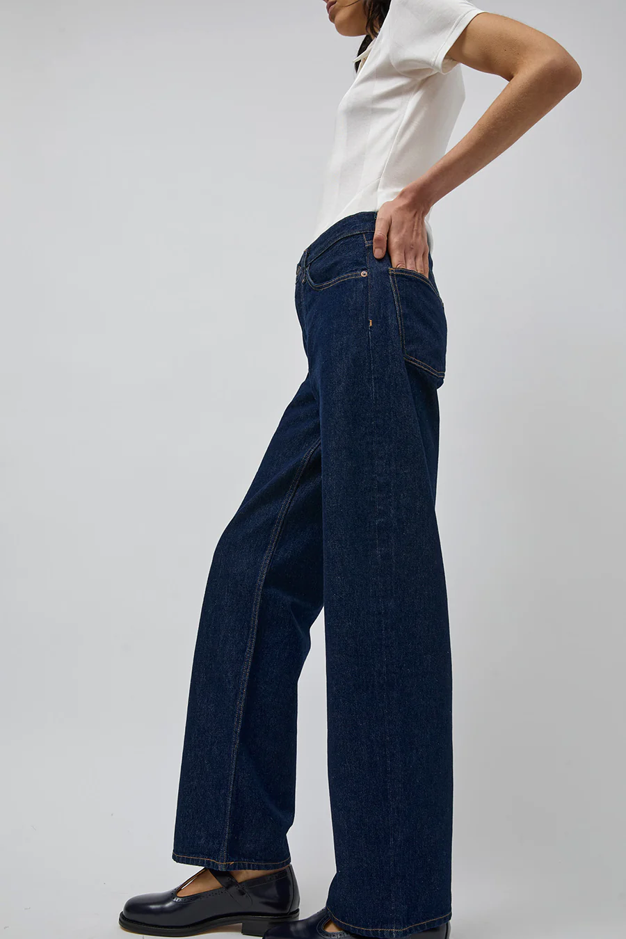 Agolde Arc Jean in Rinse - Image 4