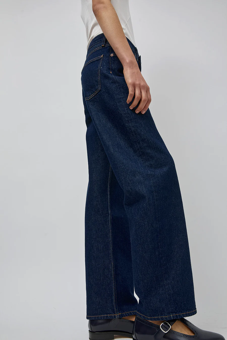 Agolde Arc Jean in Rinse - Image 6