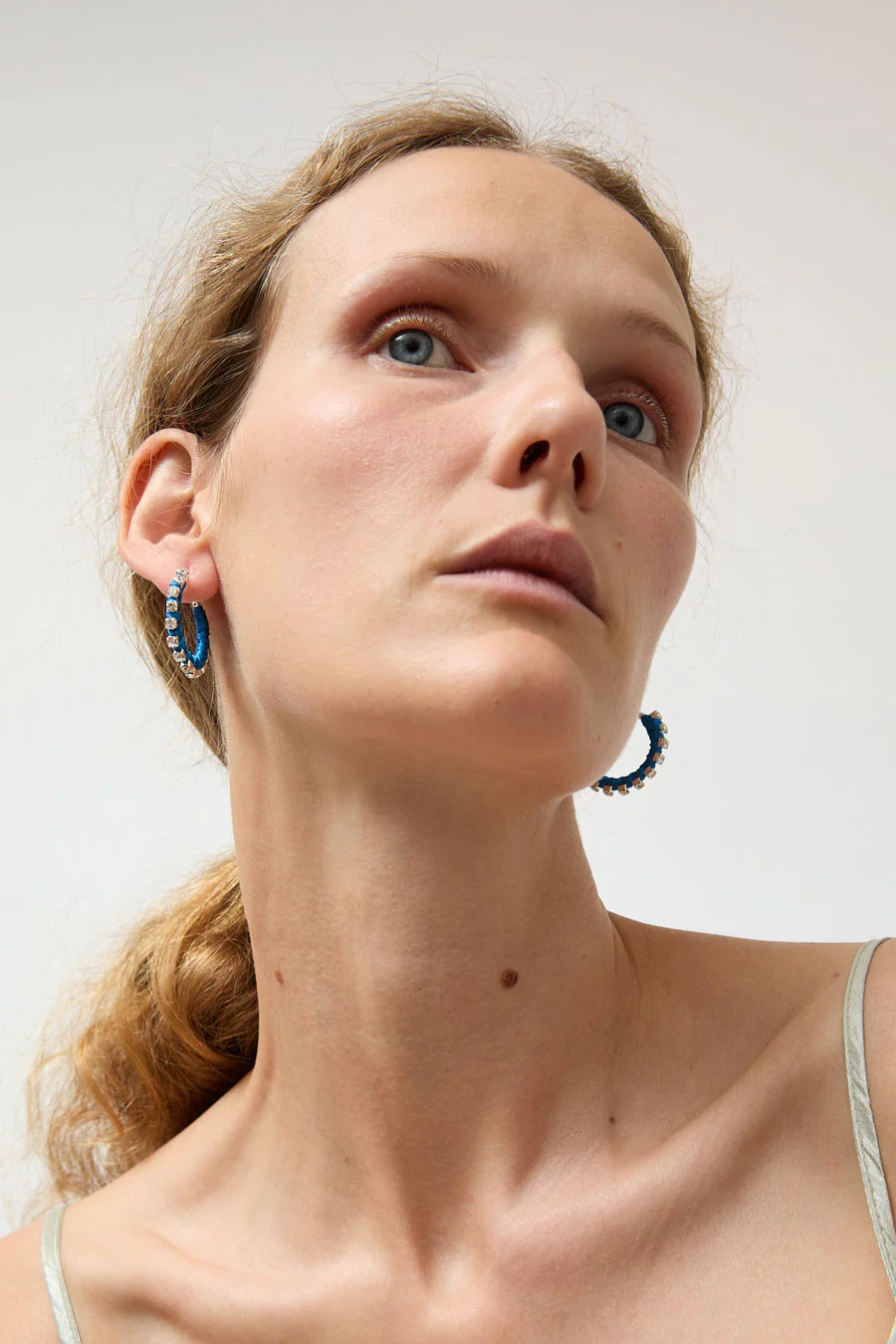 Alyssa Norton Small Silk Wrapped Rhinestone Hoops in Blue - Image 3