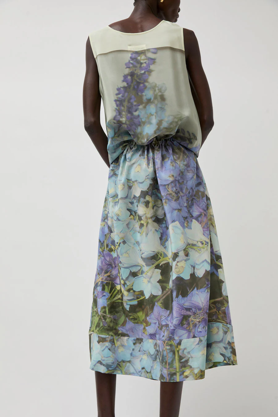 Anntian Silk Dress in Print Q Delphinium - Image 4