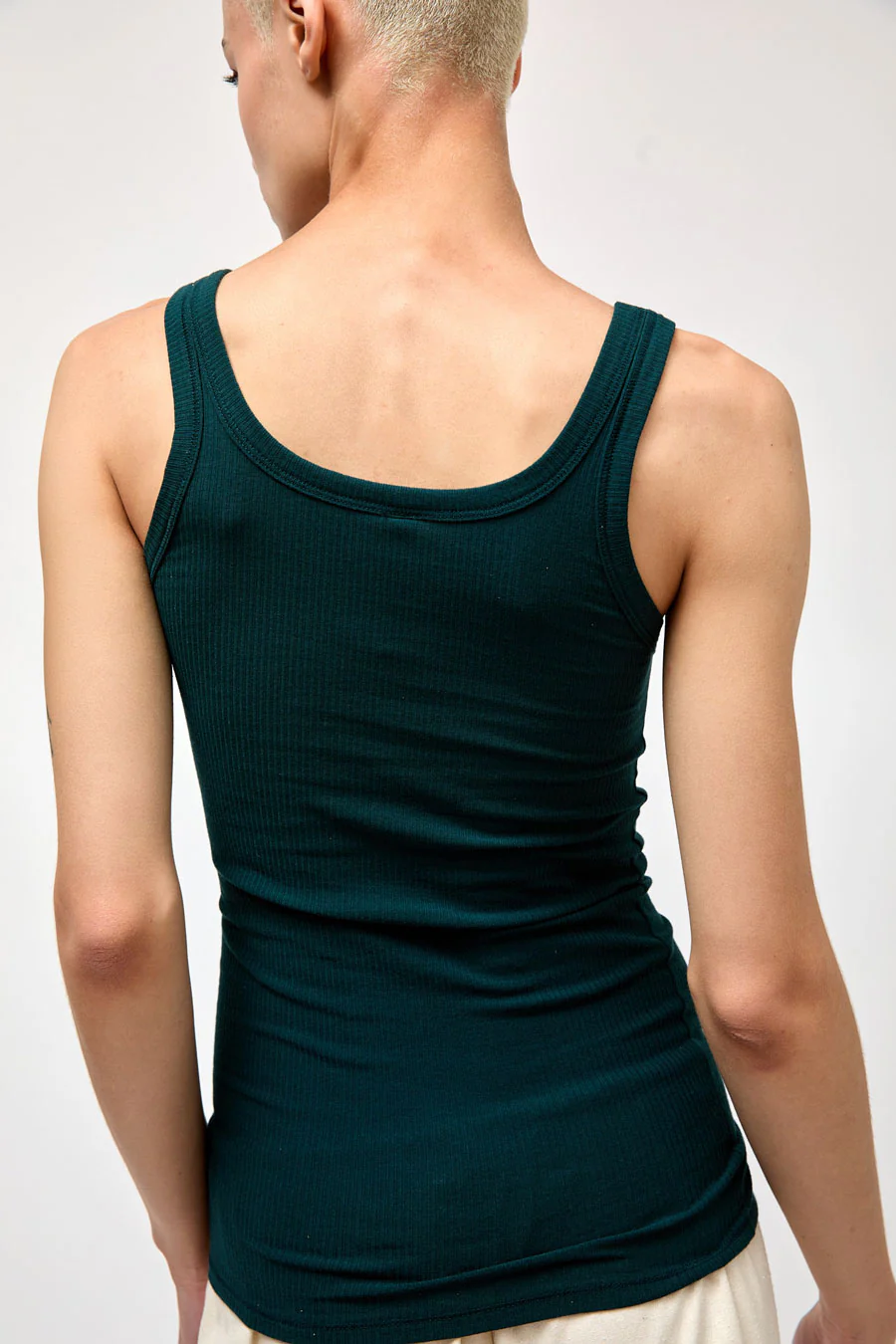 Baserange Heart Tank in Hirsu Green - Image 4