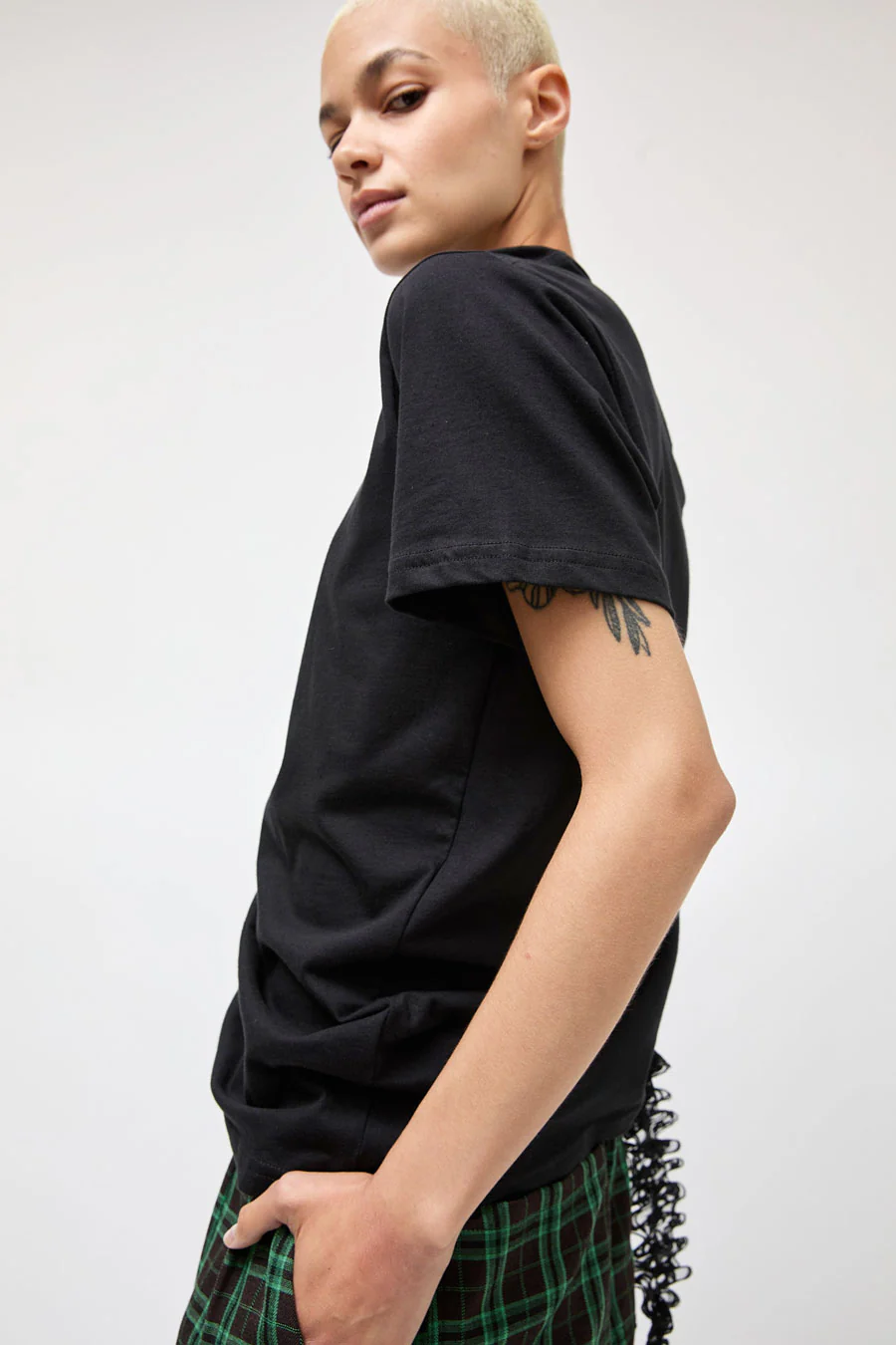 Collina Strada Lace Amaryllis Duo Tee in Black - Image 4