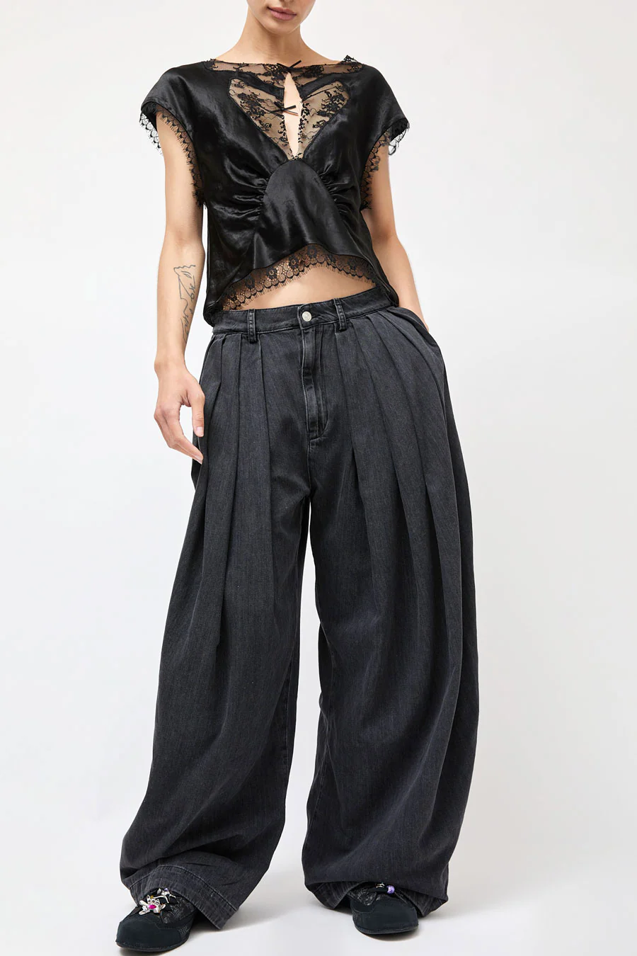 Collina Strada Lightweight Denim Simone Pant in Charcoal - Image 6