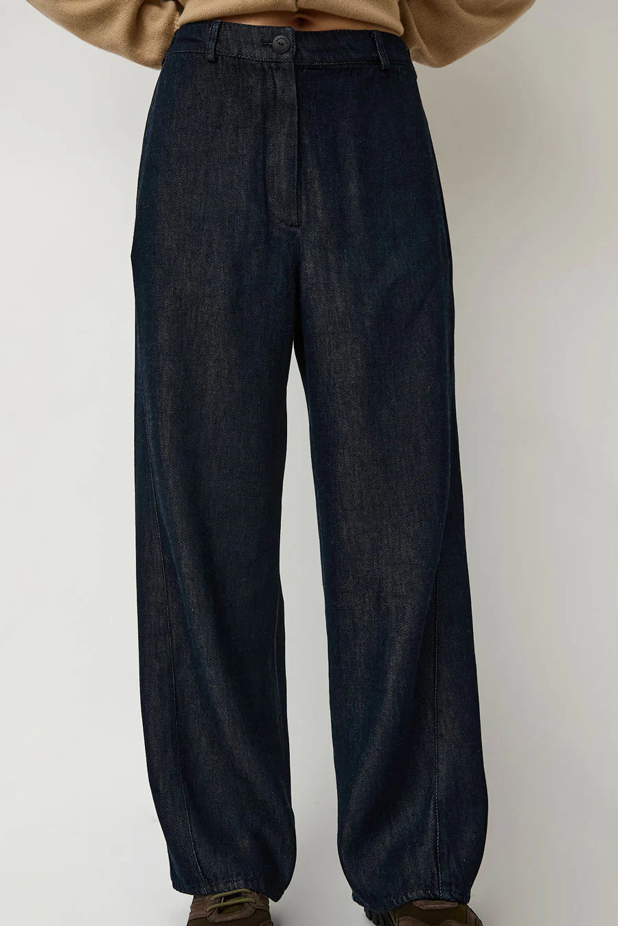 CORDERA Straight Jeans in Denim - Image 4