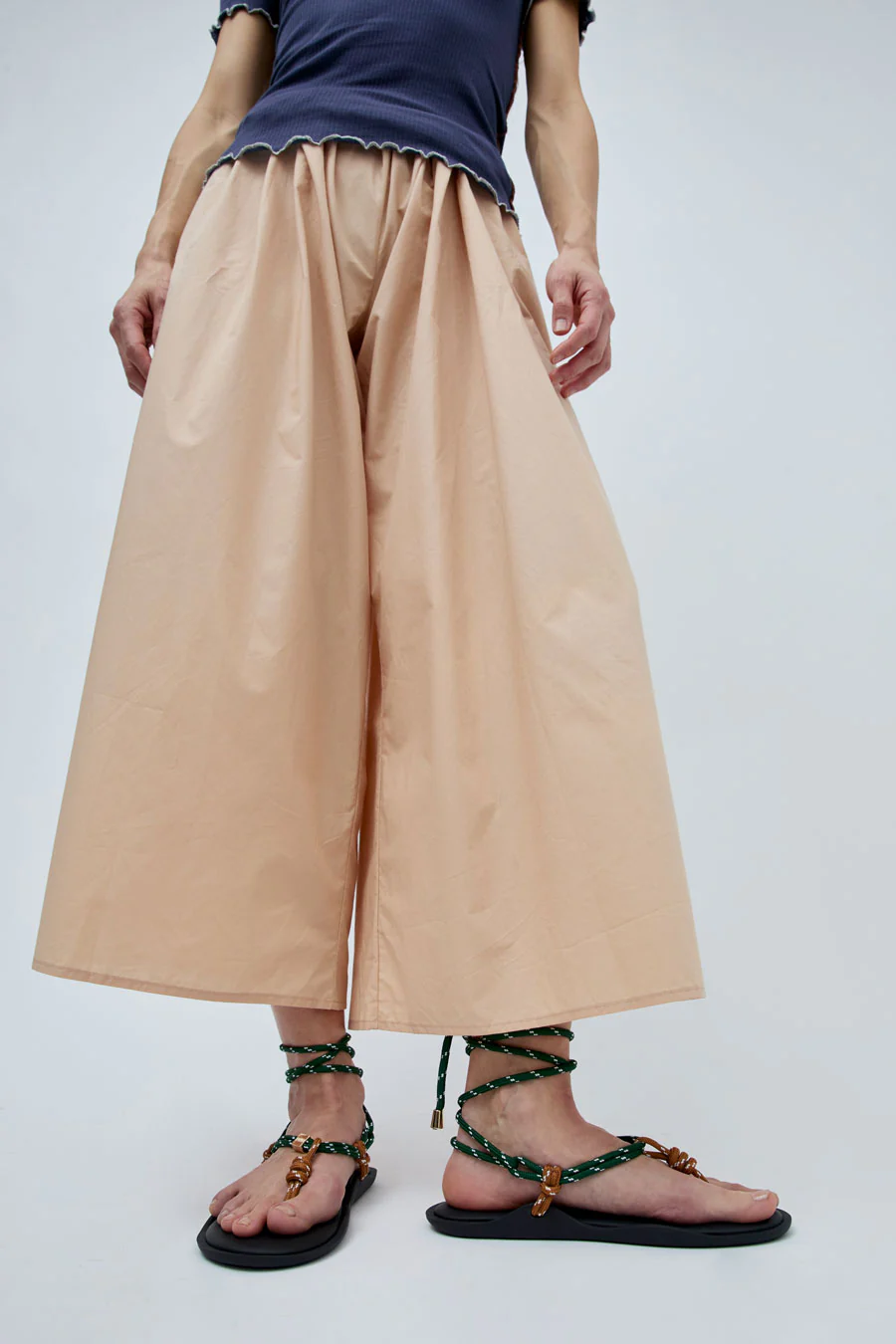 Flòwze Flò Twin Sandal in Forest Green and Hazelnut - Image 3