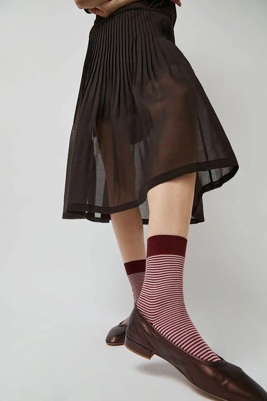 Maria La Rosa Fine Stripe Cotton Socks in Mahogany - Image 3