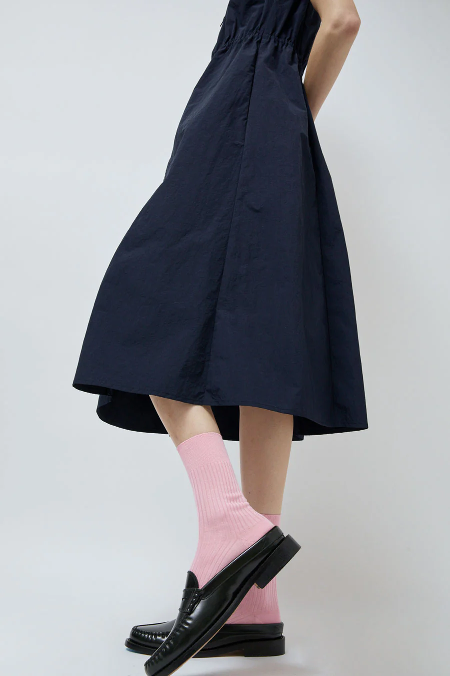Maria La Rosa Ribbed Mid Calf Bio Cotton Socks in Baby Pink - Image 3