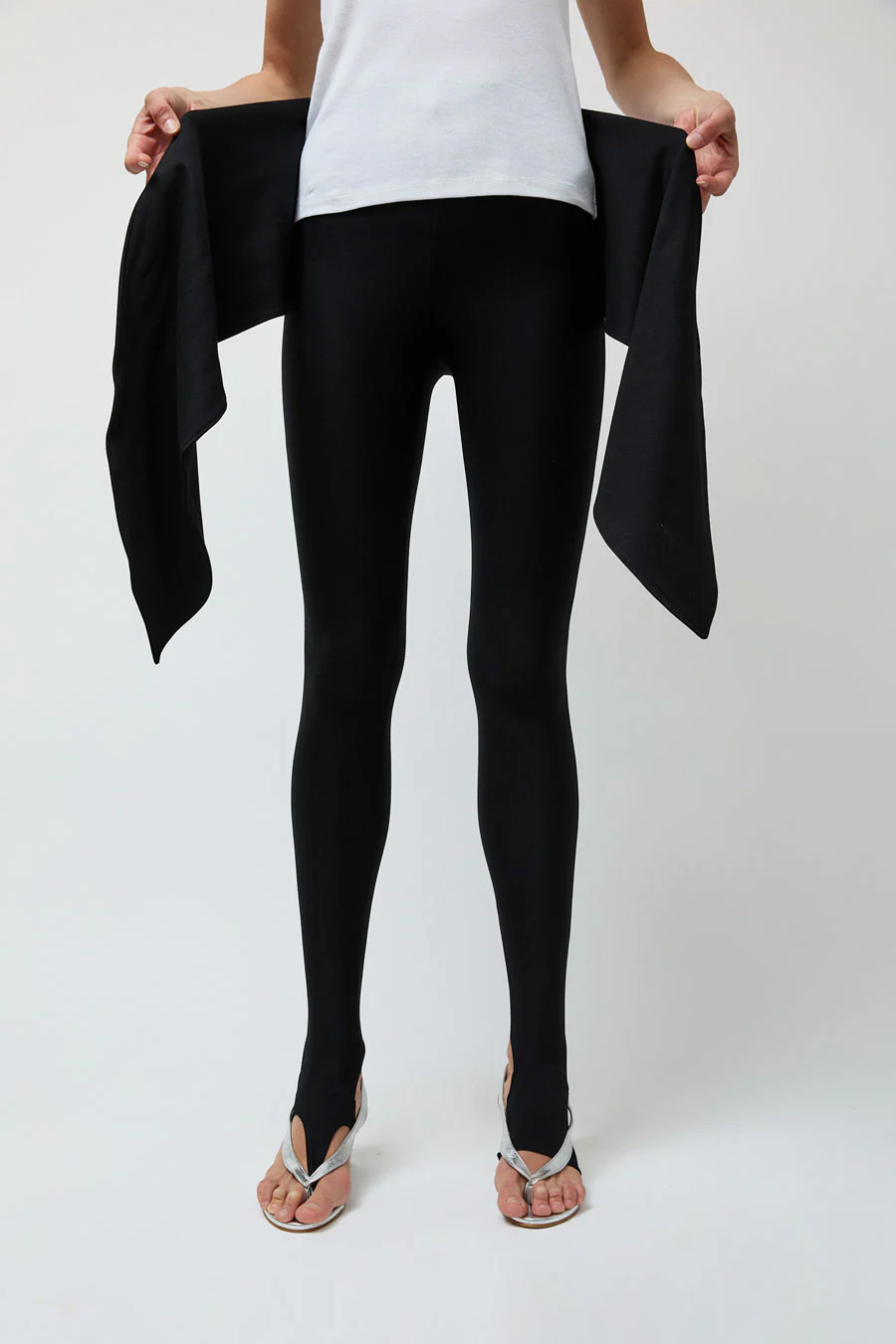Michelle Del Rio Bianca Leggings in Black - Image 3
