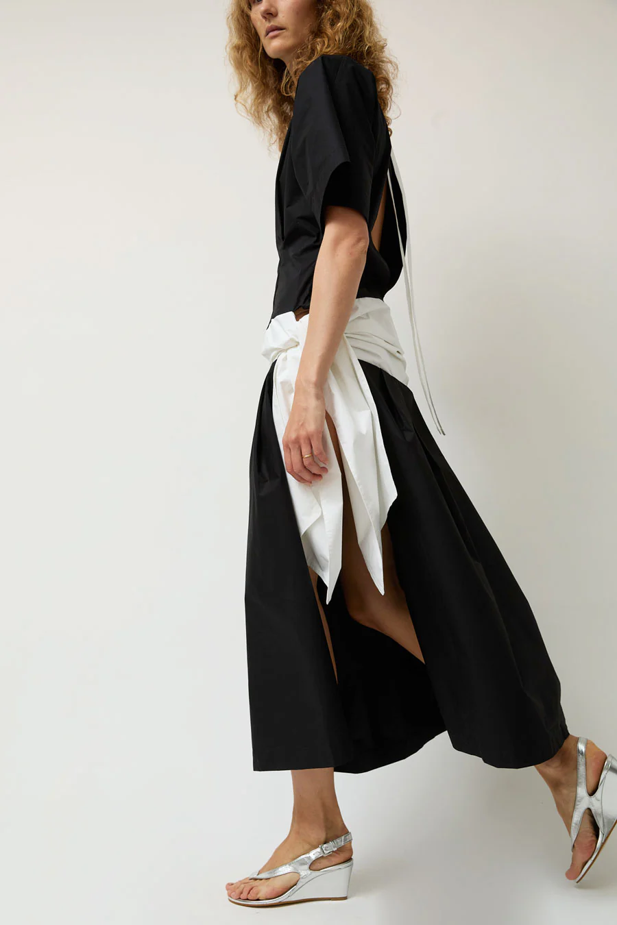 Michelle Del Rio Louise Dress in Black and White - Image 2