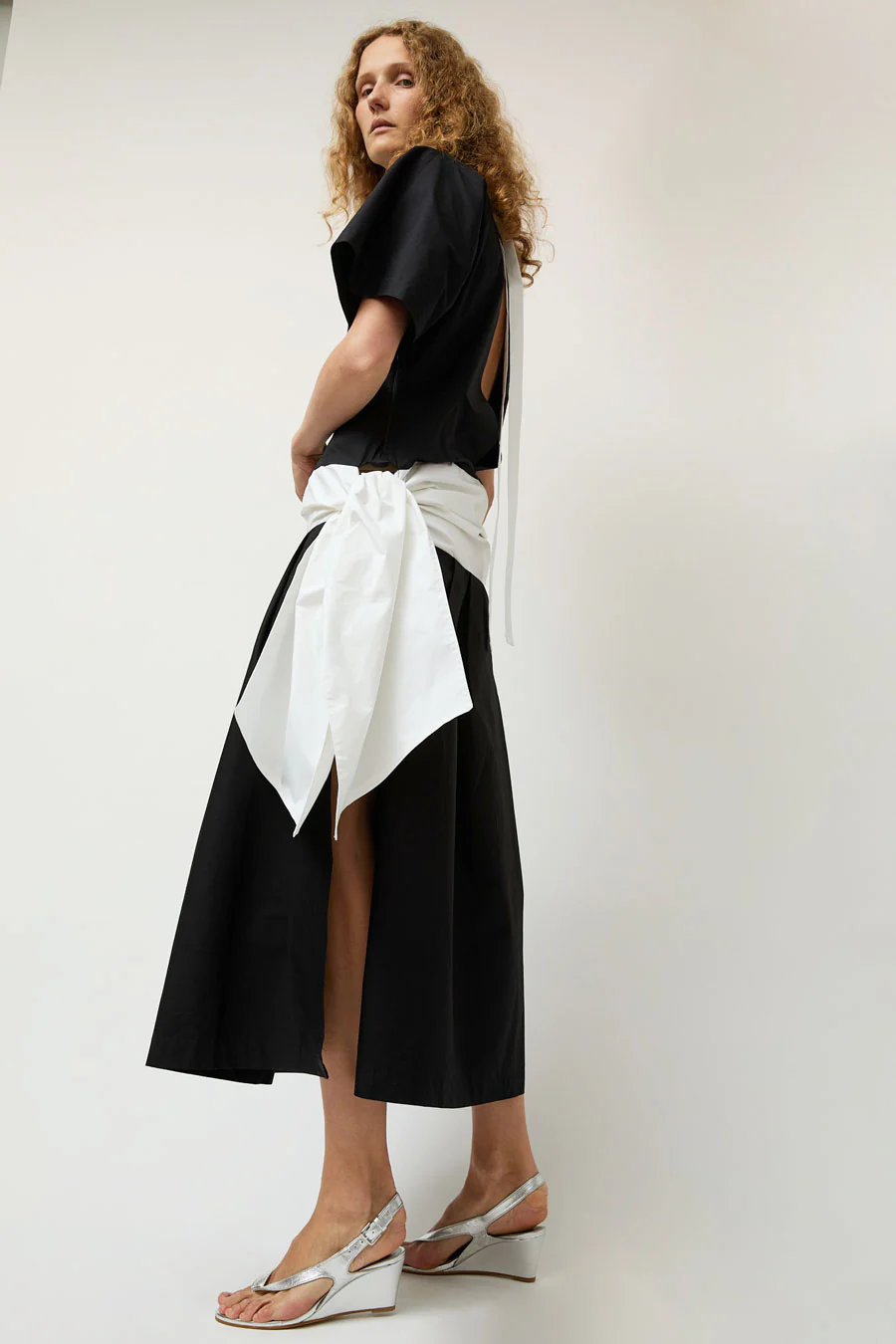 Michelle Del Rio Louise Dress in Black and White - Image 4