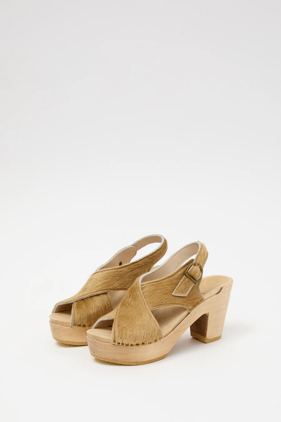 No.6 Crossover Clog on Platform in Golden Pony