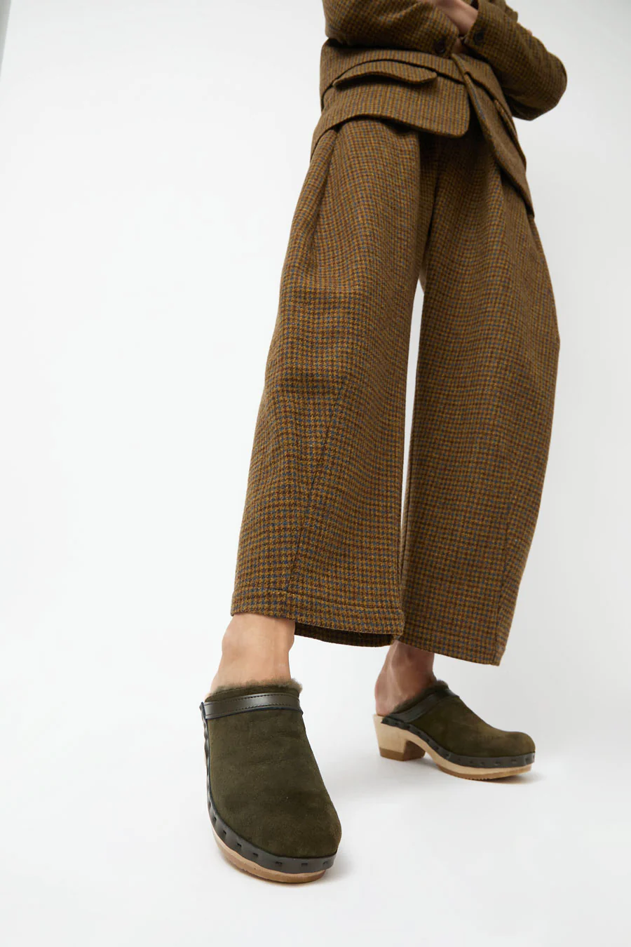 No.6 Dakota Shearling Clog on Mid Heel in Olive - Image 4
