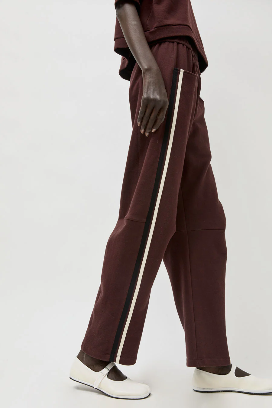 No.6 Field Pant in Merlot - Image 2