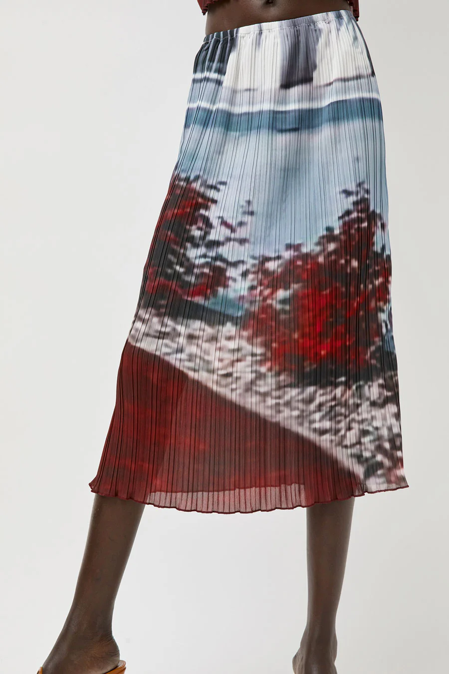 No.6 Hiroko Skirt in Cinema - Image 2