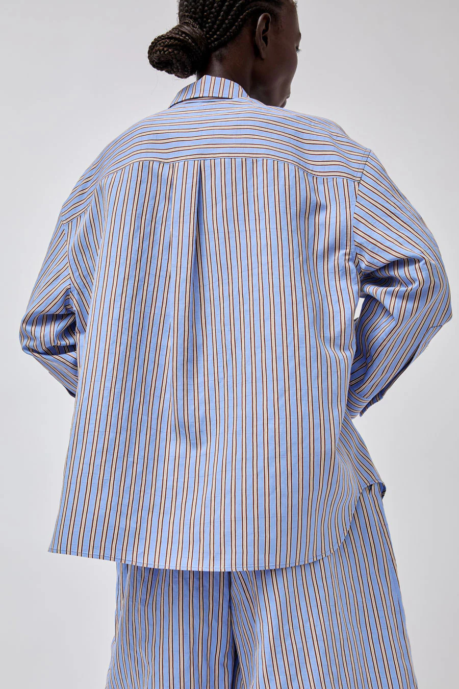 No.6 Lake Shirt in Oxford Stripe - Image 4
