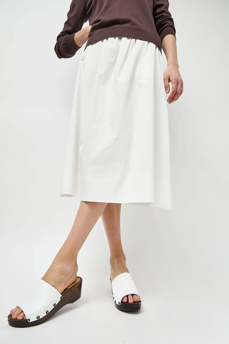 No.6 Leah Clog on Mid Wedge in White on Cocoa Base - Image 4