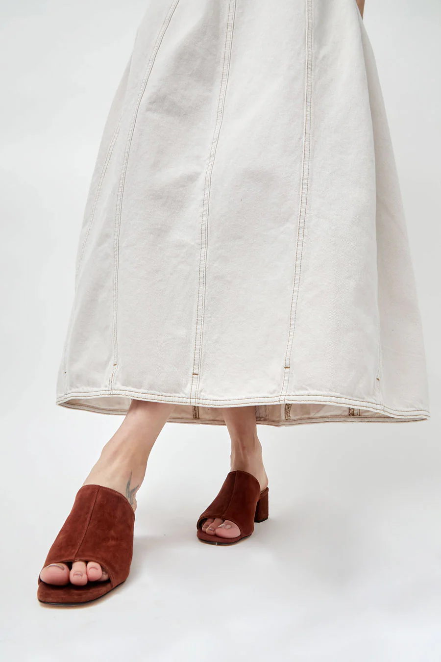 No.6 Leah Sandal in Syrup Suede - Image 4