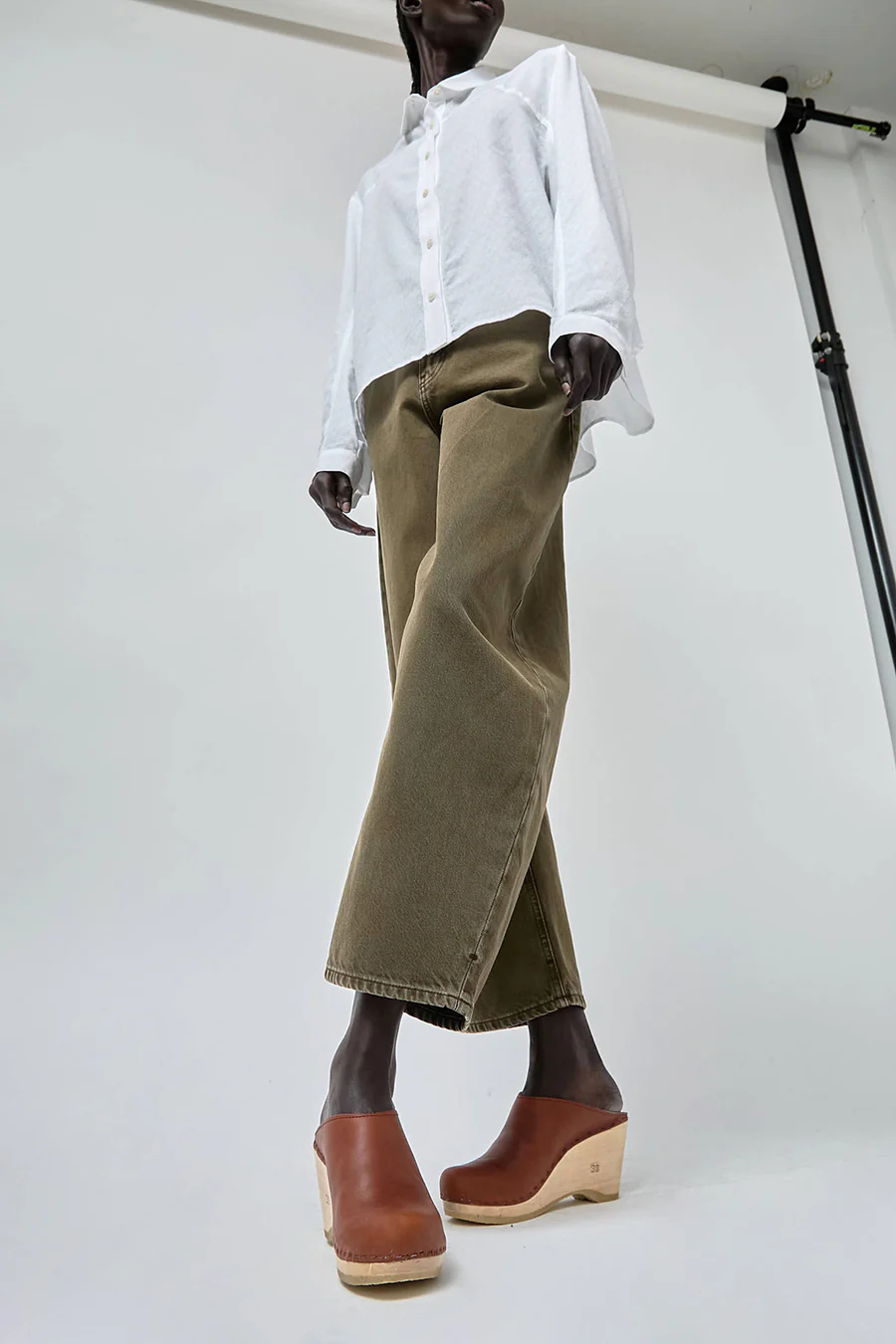 No.6 New School Clog on Wedge in Bourbon - Image 3