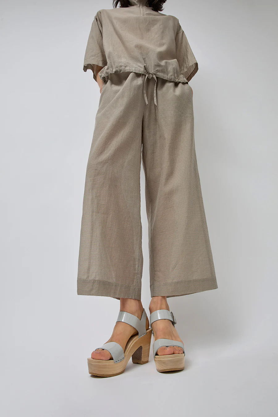 No.6 Two Strap Clog on Platform in Dove Patent - Image 3