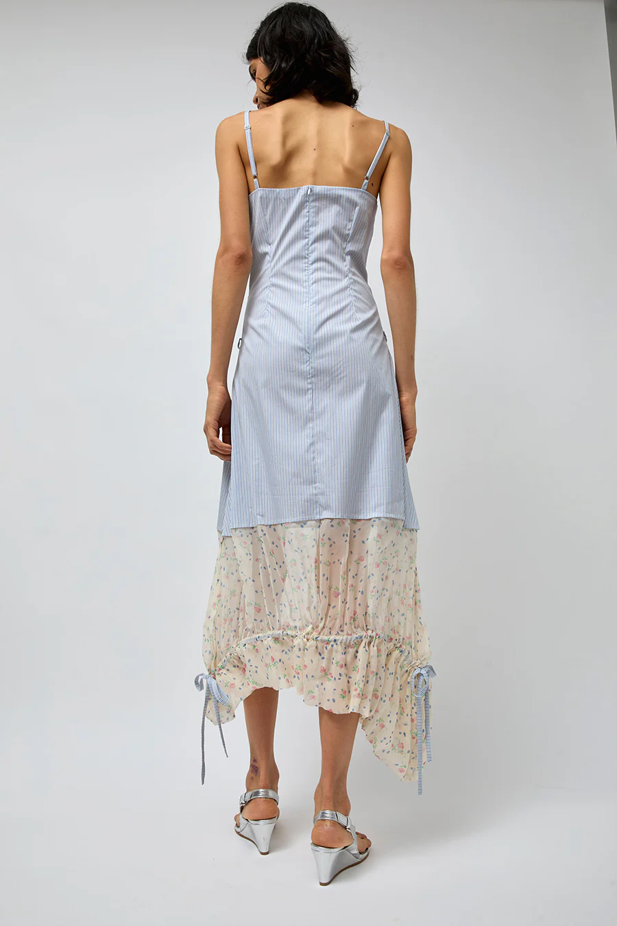 Rave Review Ana Dress in Blue and Cream Flowers - Image 5