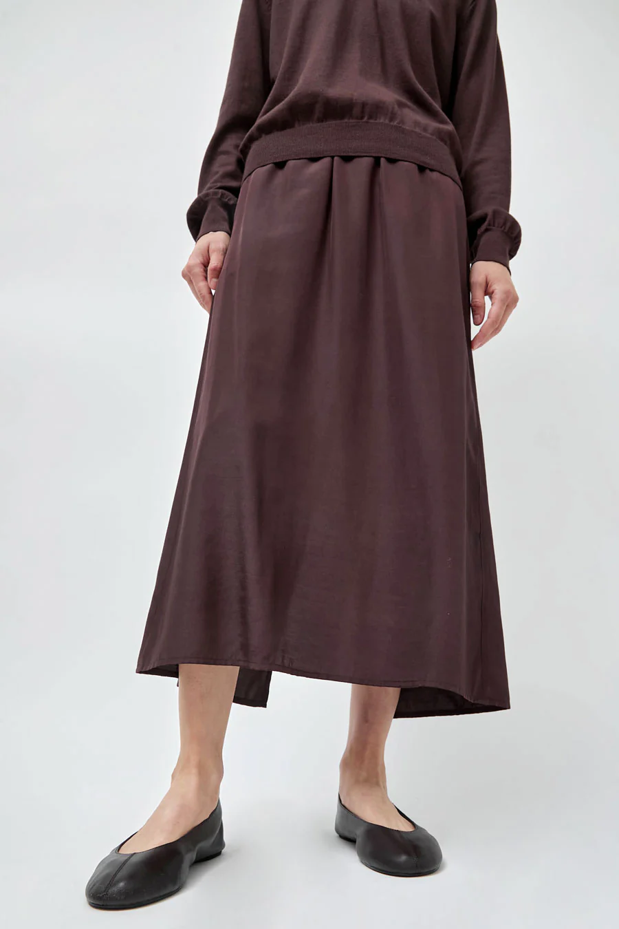 St. Agni Low Scoop Ballet Flat in Coffee - Image 3