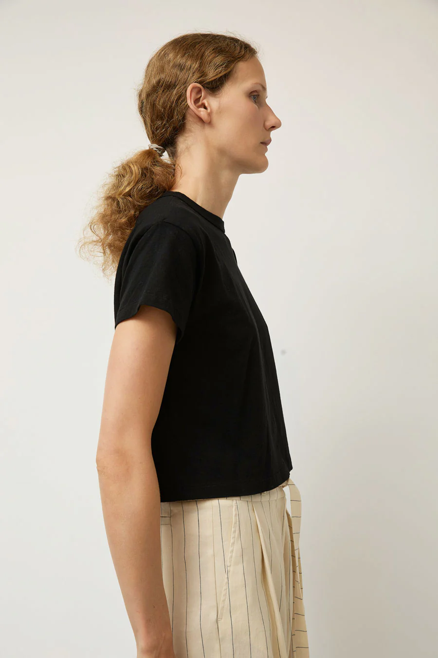 Sunray Hi'aka Short Sleeve T Shirt in Anthracite - Image 4