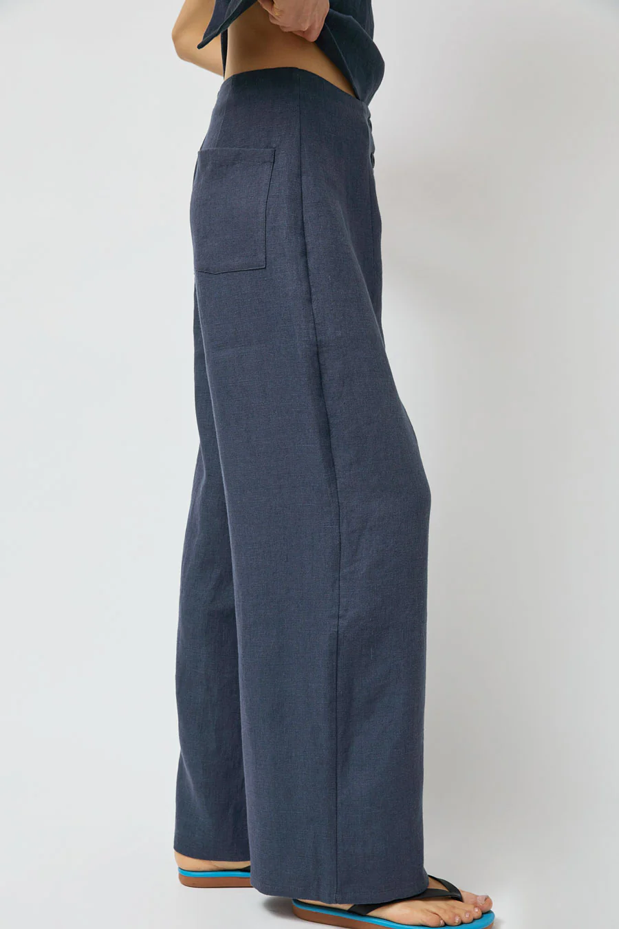 Zii Ropa Matisse Pant in River - Image 4